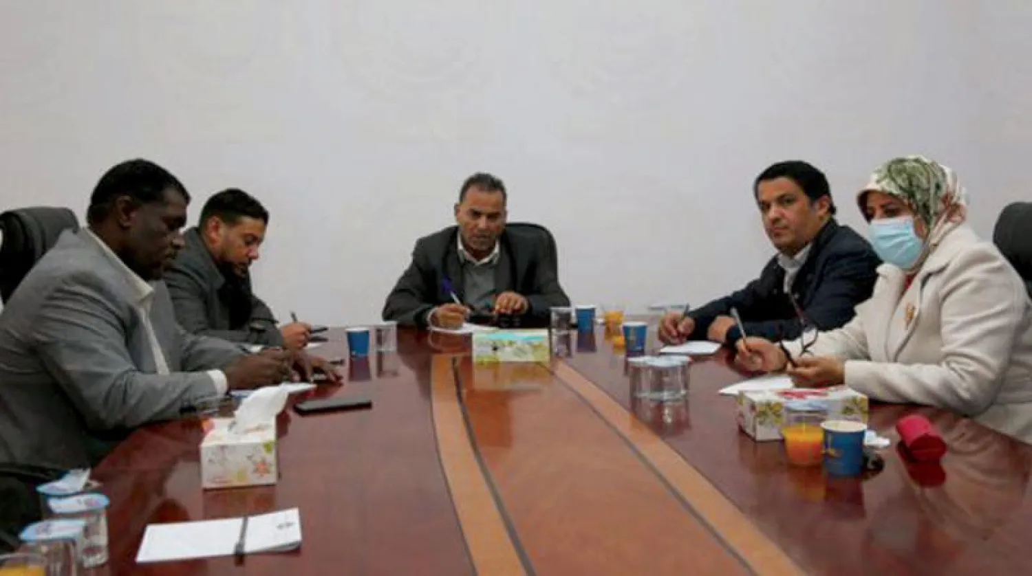 جانب من اجتماع لجنة متابعة «المؤسسات السيادية» التابعة لمجلس النواب في طبرق أمس (مجلس النواب)