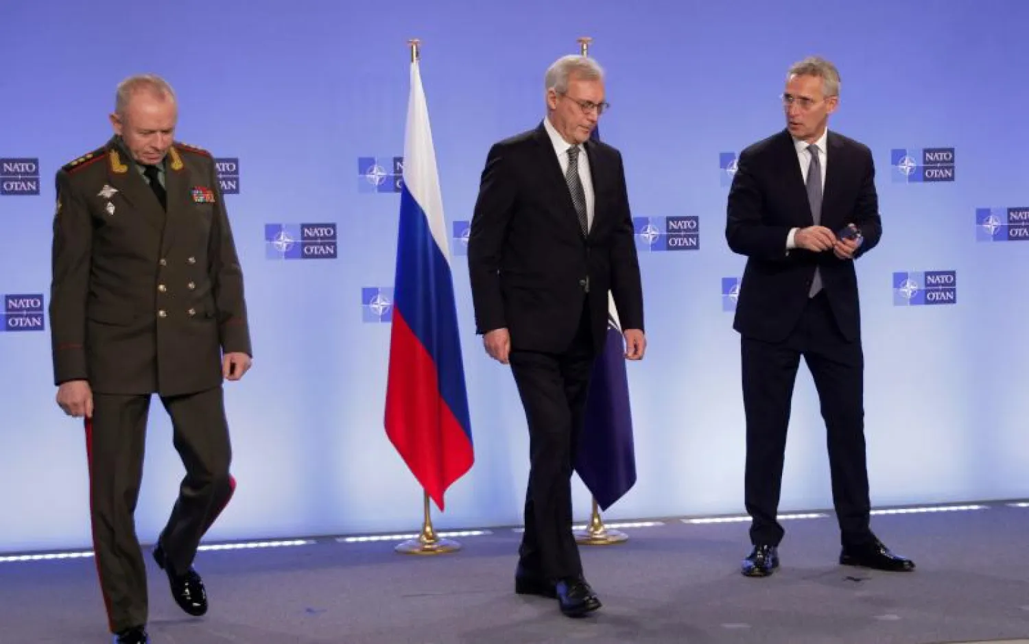 طالبت روسيا واشنطن وحلفاءها بتطمينات بعدم انضمام أوكرانيا إلى حلف شمال الأطلسي (أ.ف.ب)