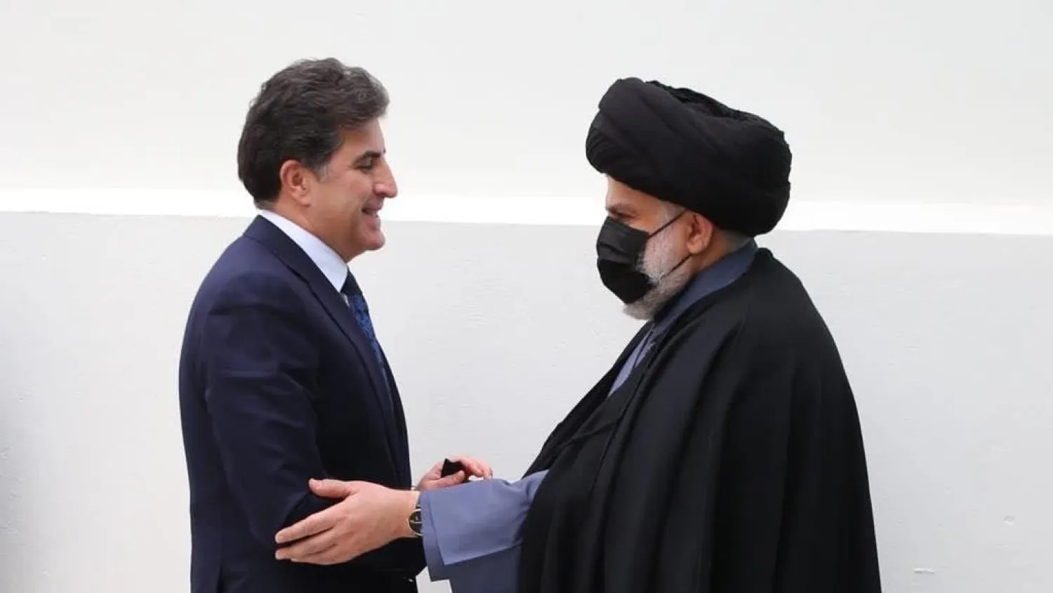 President of the Kurdistan Region Nechirvan Barzani meets cleric Moqtada al-Sadr in Najaf on Monday. (Rudaw)