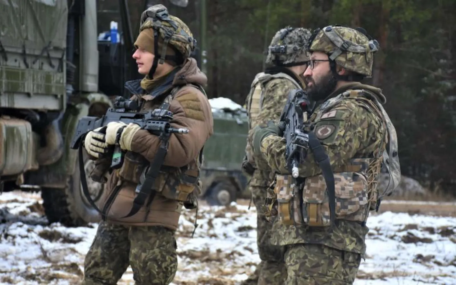 جنود من حلف شمال الأطلسي خلال تدريب في ألمانيا الشهر الماضي (أ.ف.ب)