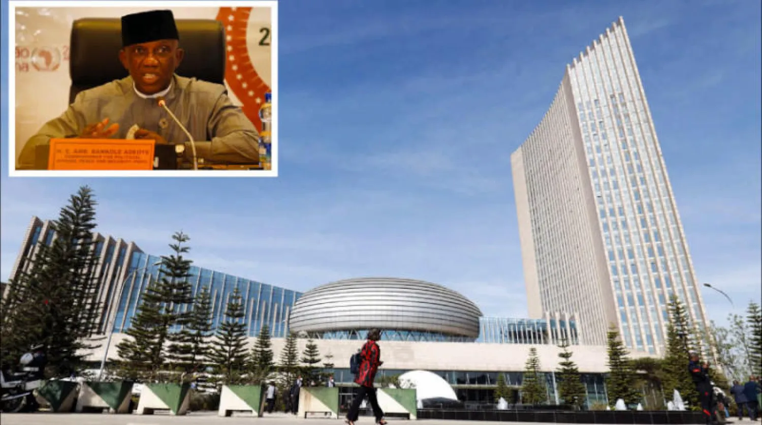 مقر الاتحاد الأفريقي حيث عقدت القمة (رويترز)... وفي الإطار المفوض المكلف الشؤون السياسية والسلام والأمن خلال المؤتمر الصحافي أمس (أ.ف.ب)