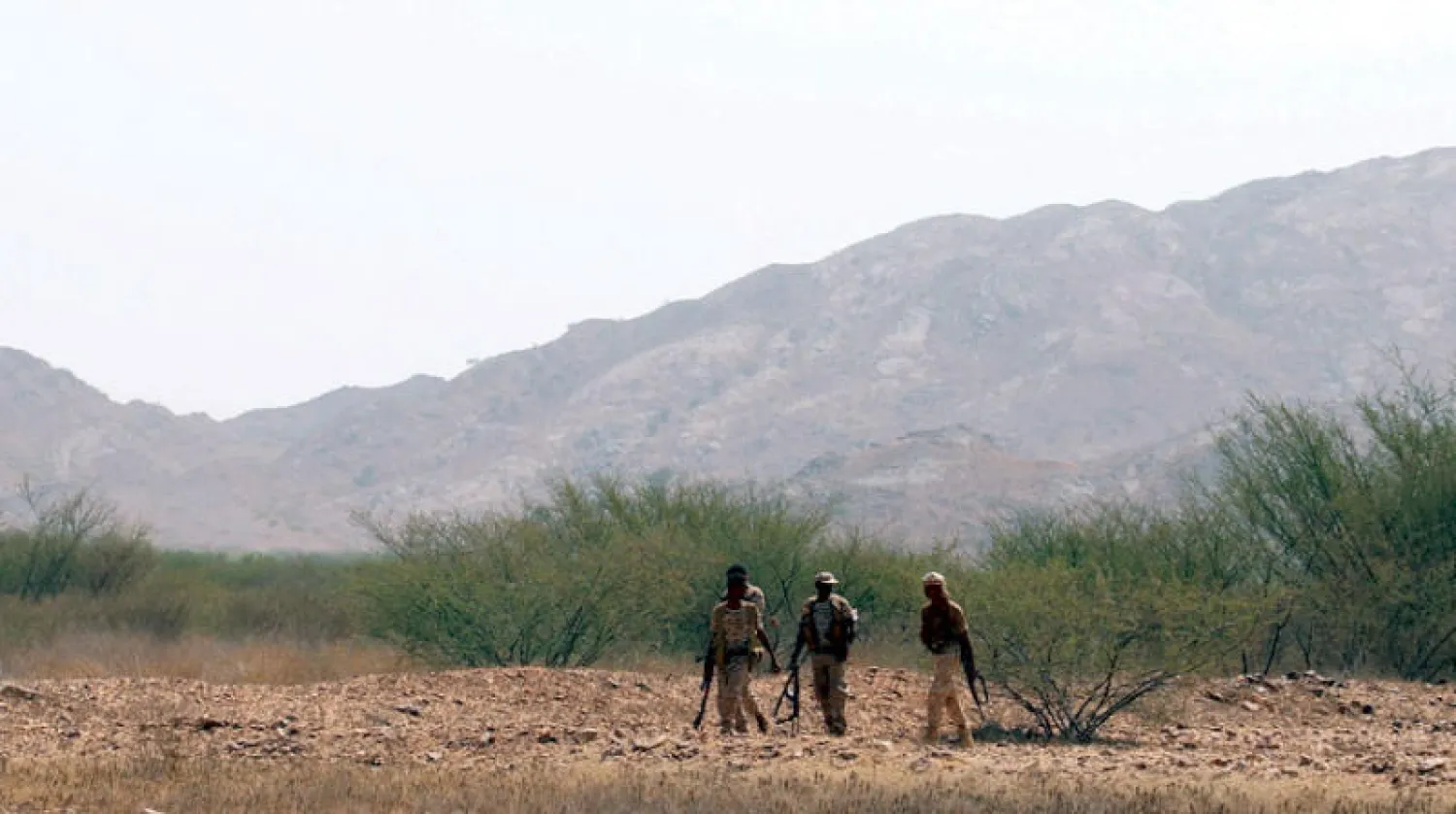 أفراد من ألوية اليمن السعيد في جبهة حرض (أ.ف.ب)