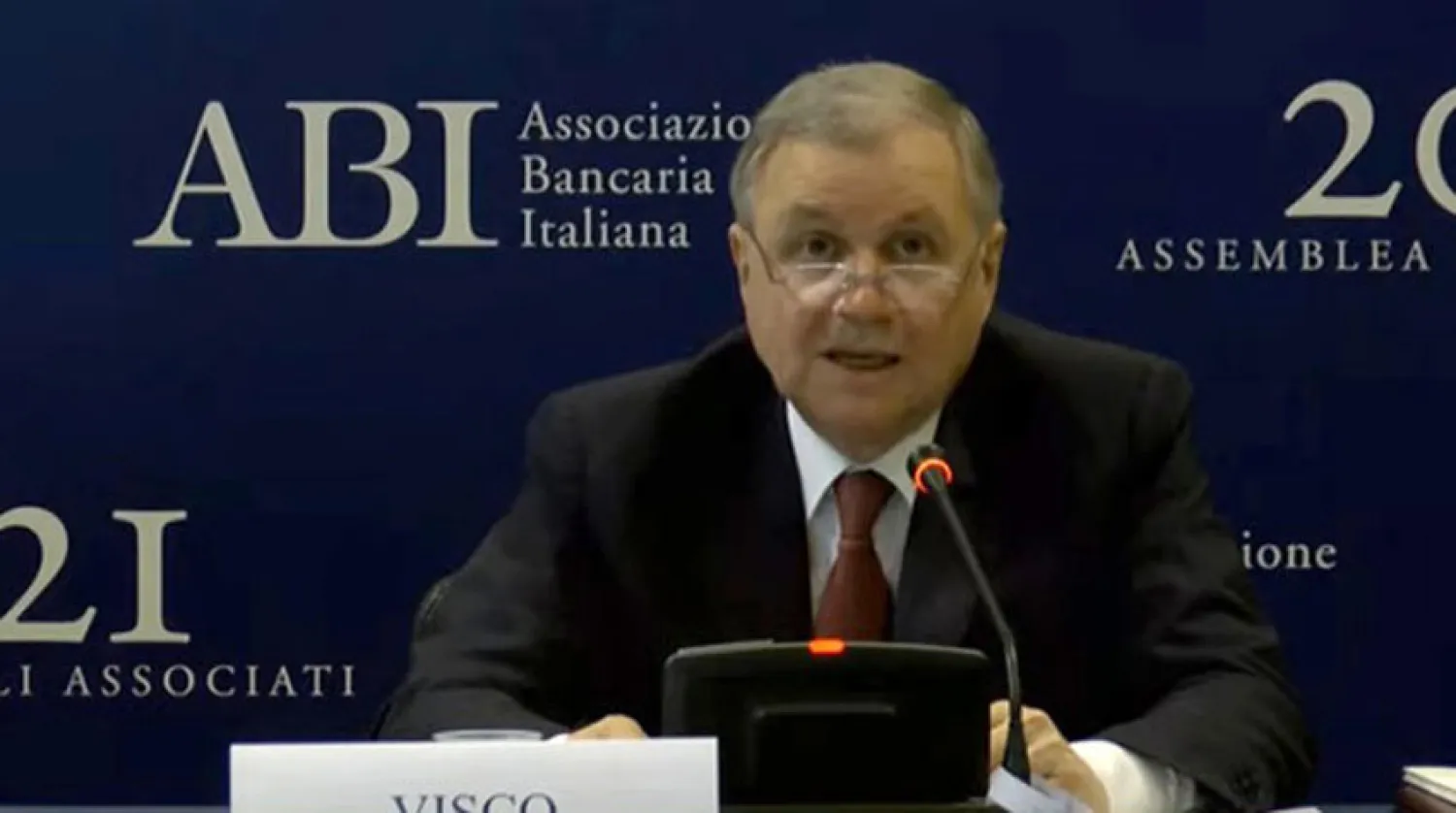 محافظ البنك المركزي الإيطالي إجنازيو فيسكو
