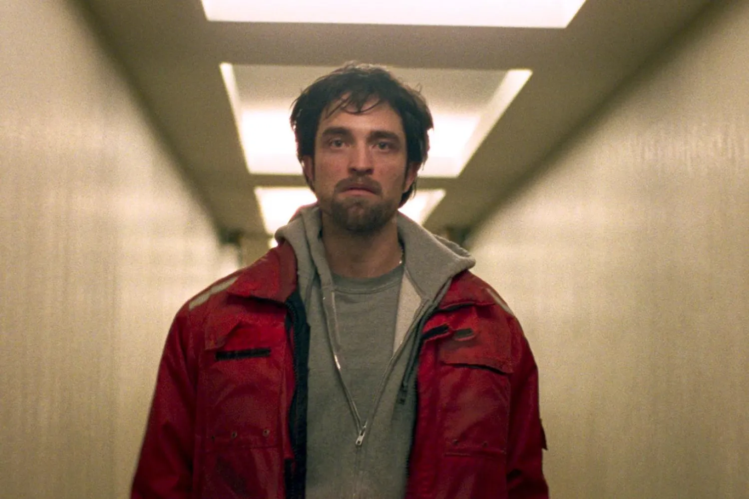 Pattinson, Soygun'daki performansıyla eleştirmenlerin beğenisini toplamıştı (A24)