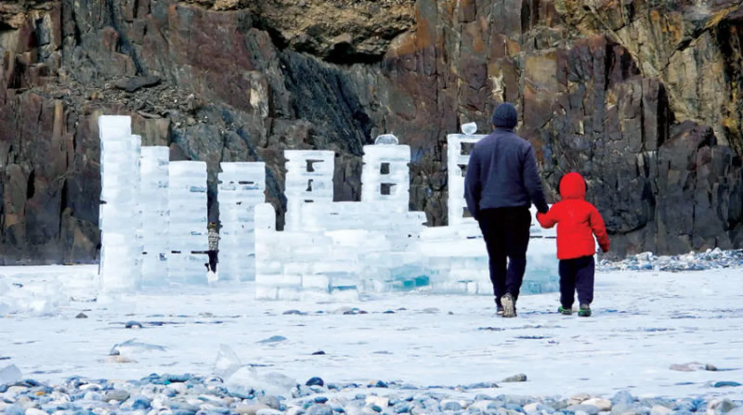 مجسم الكولوسيوم في قرية تشيلينغ بأعالي جبال الهيمالايا الهندية (أ.ف.ب)