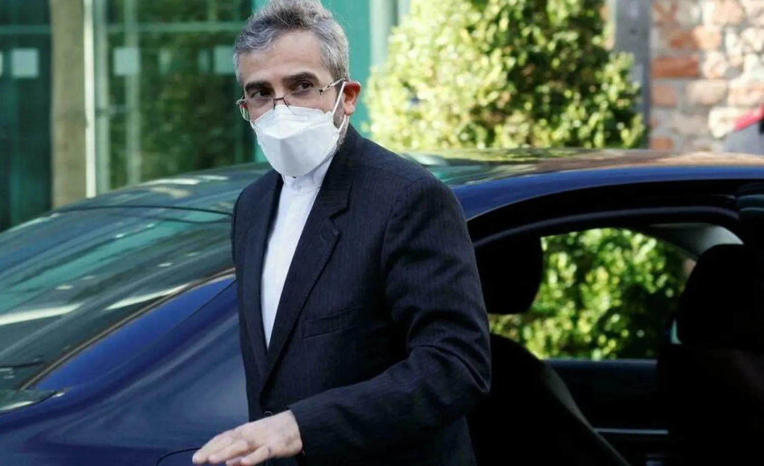Iran's chief nuclear negotiator Ali Bagheri Kani arriving at Vienna’s Palais Coburg for closed-door nuclear talks, February 8, 2022. © Leonhard Foeger, Reuters
