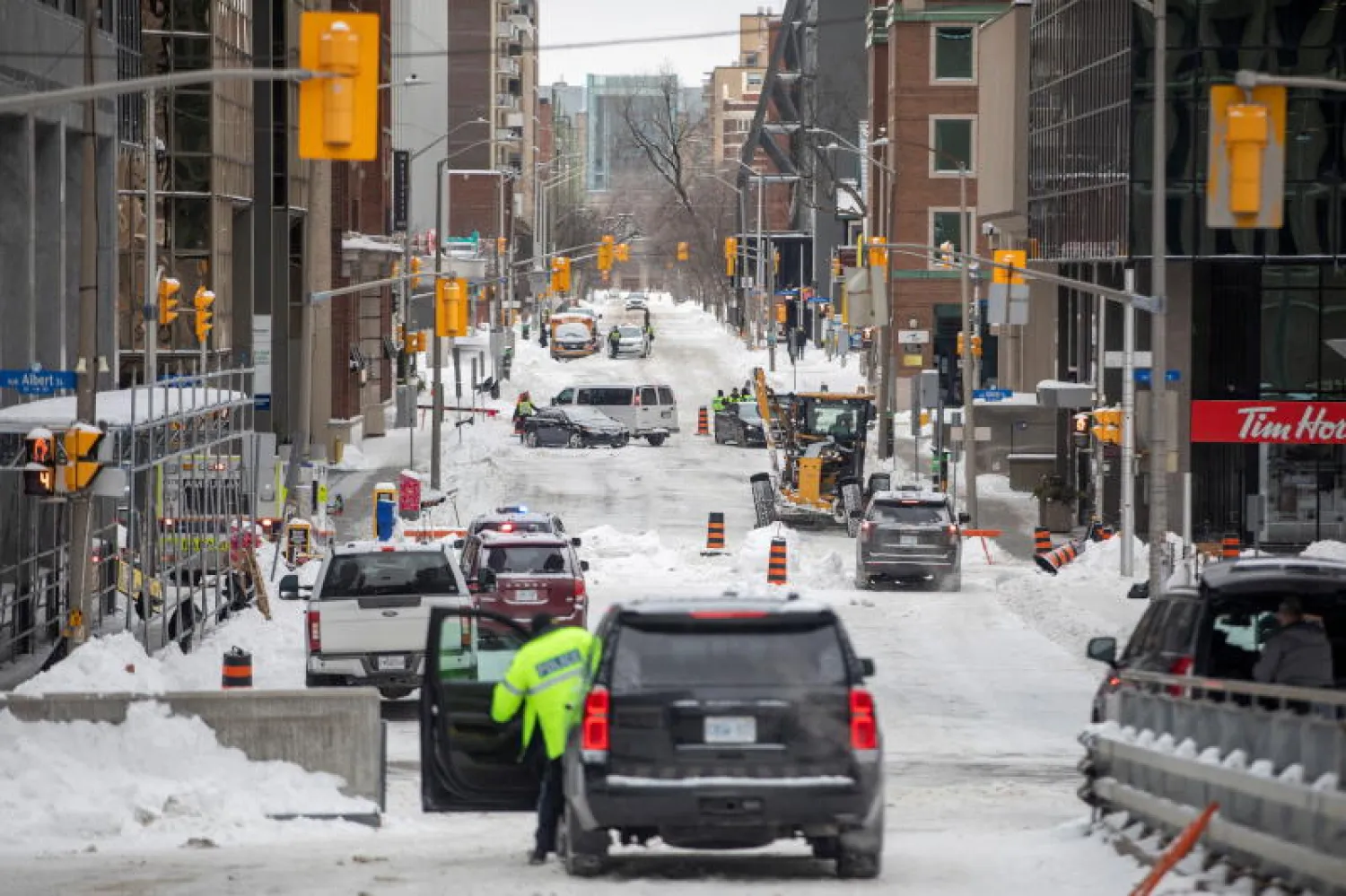 مشهد عام لأوتاوا بعد فض الاعتصام (رويترز).