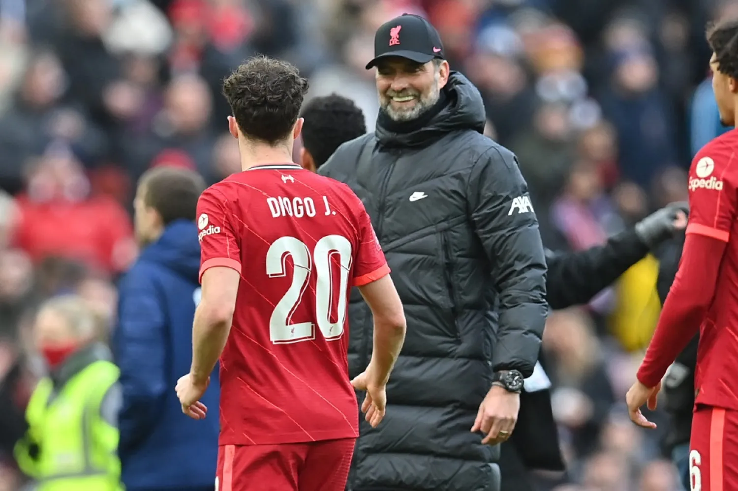 Firmino and Jota picked up muscle and ankle injuries respectively during Liverpool's 2-0 Champions League win at Inter Milan last week. (Getty Images)