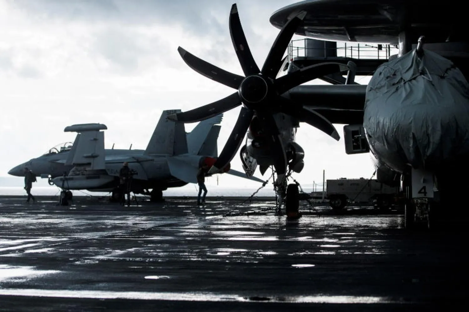 حاملة الطائرات الأميركية هاري ترومان... قوة واشنطن الضاربة (أرشيفية - رويترز)