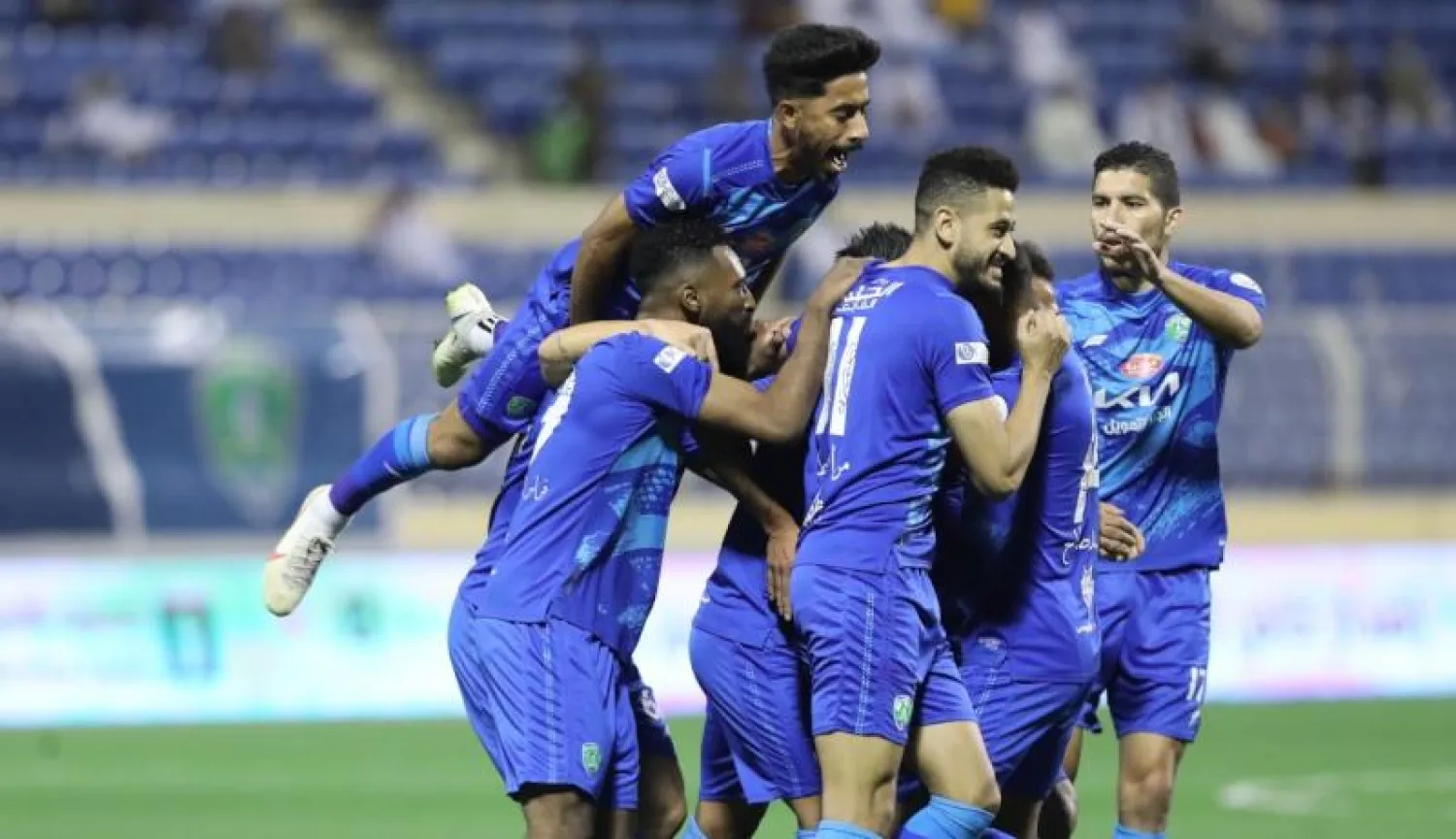 احتفالية فريق الفتح التي تكررت كثيراً أمام الاتفاق (تصوير: عيسى الدبيسي)