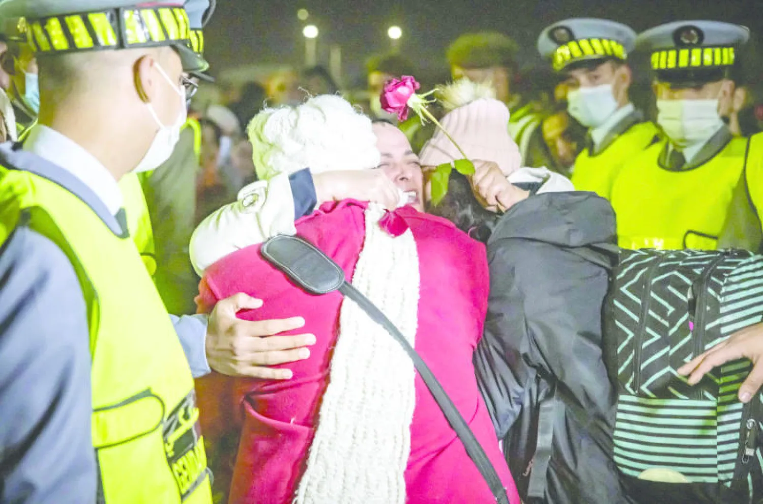 وصول أولى دفعات المغاربة العائدين من أوكرانيا