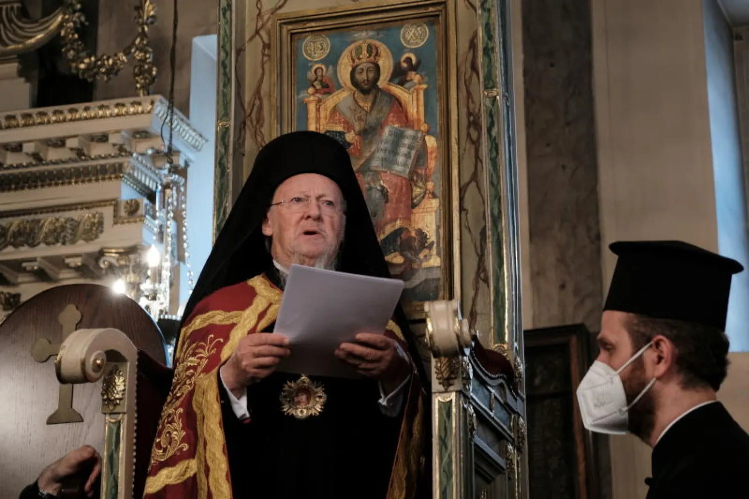 بطريرك القسطنطينية برثلماوس الأول (رويترز)