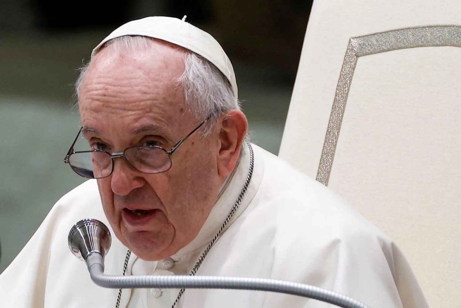 Pope Francis holds the weekly general audience at the Paul VI Hall at the Vatican, March 2, 2022. REUTERS/Guglielmo Mangiapane

