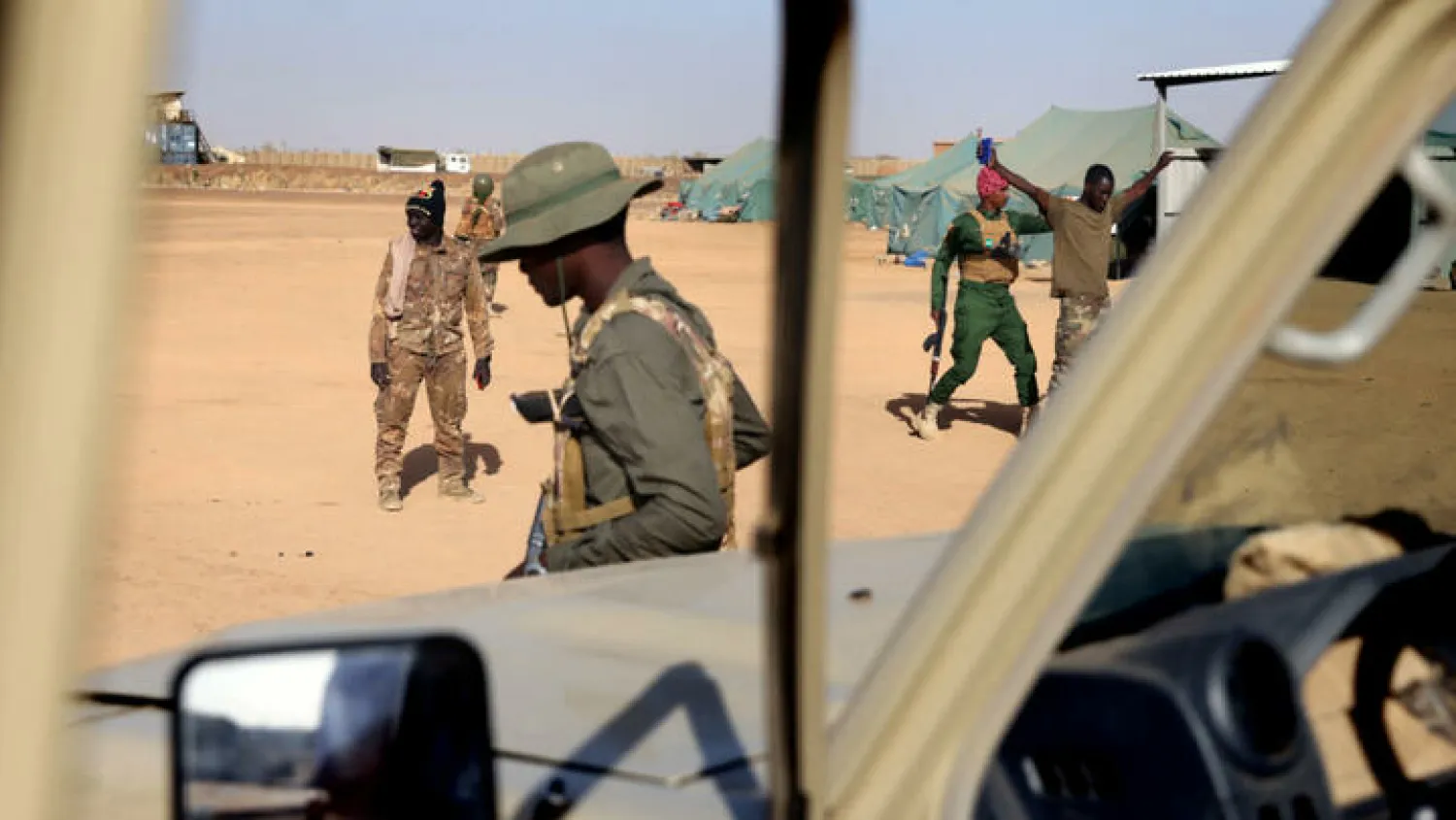 This file photo shows Malian soldiers attending a training session at the Menaka military base. © Thomas Coex, AFP
