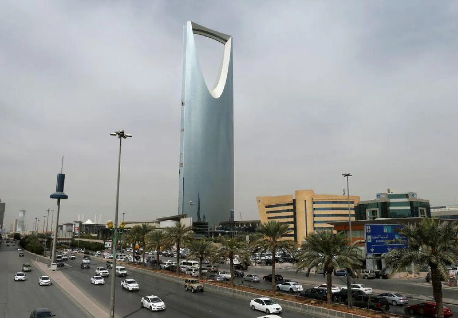 Cars drive past the Kingdom Center Tower in Riyadh, Saudi Arabia, January 30, 2018. (Reuters)