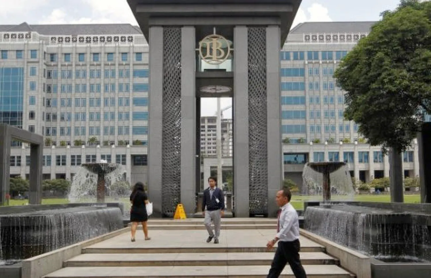 لدعم التعافي... إندونيسيا تبقي على معدل الفائدة ثابتا