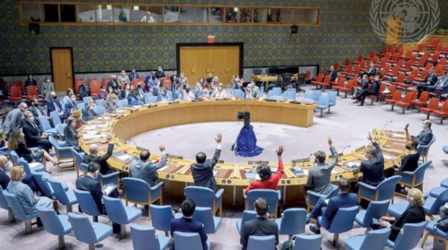 File Photo: Representatives of the member states of the Security Council vote in favor of an international mechanism for the delivery of aid to Syria. (United Nations)
