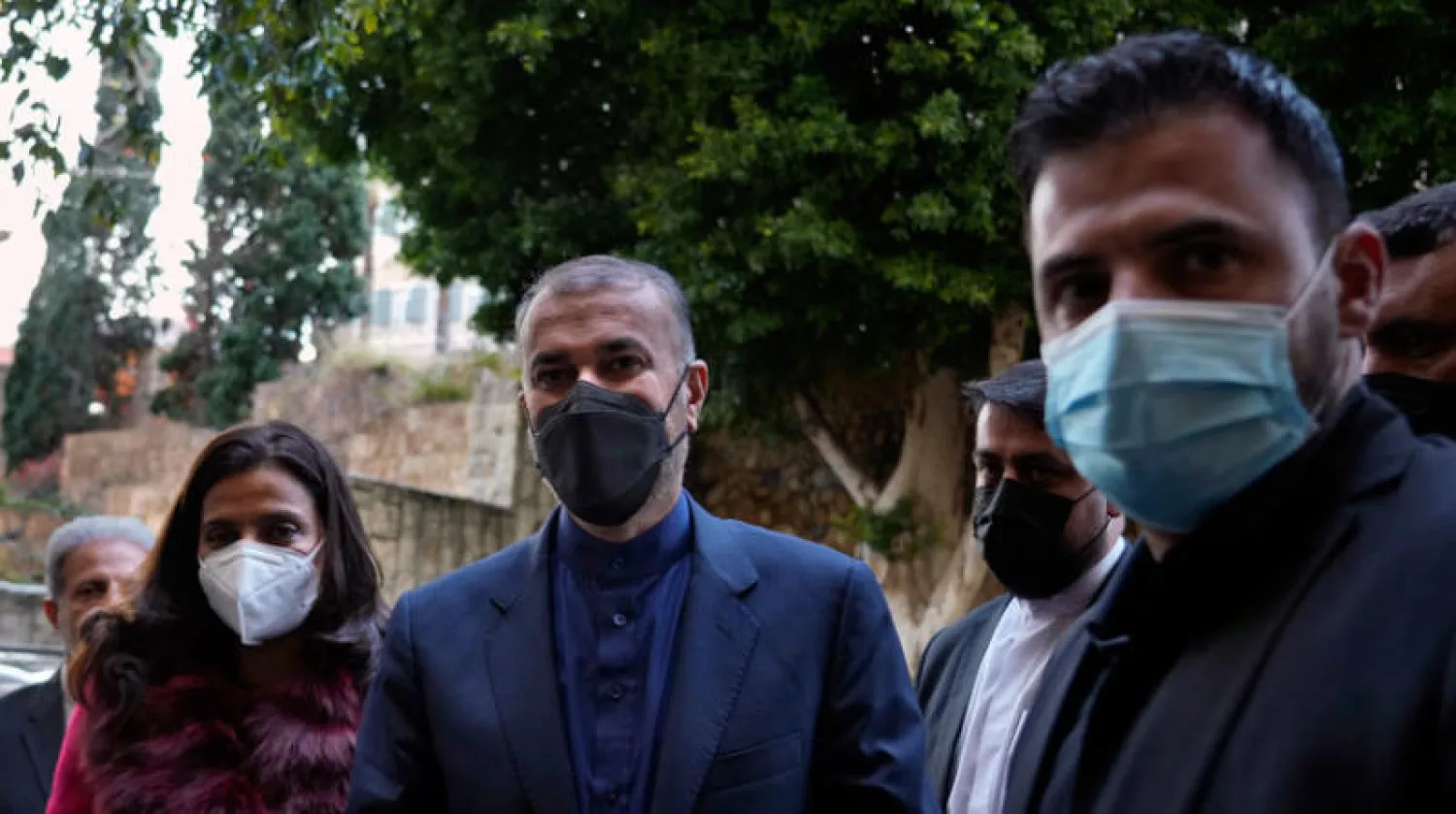 عبد اللهيان يصل للقاء نظيره اللبناني عبد الله بوحبيب في بيروت أمس (أ.ب)