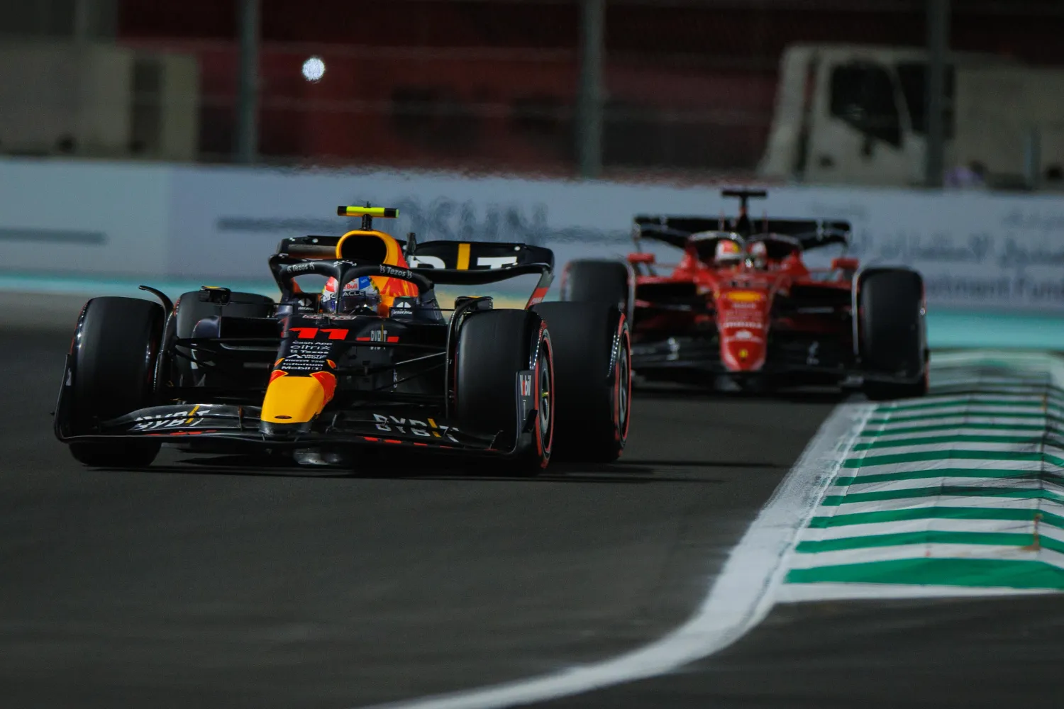 جانب من حصص التجارب في فورمولا1 في حلبة كورنيش جدة (تصوير: عبد الله الفالح)