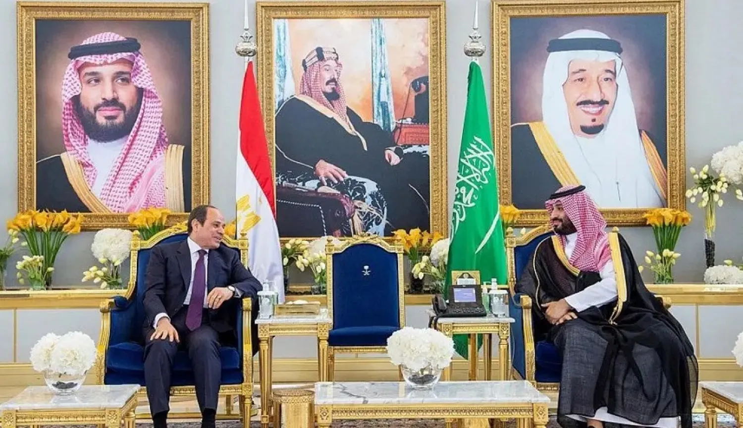 Sisi telephoned Crown Prince Mohammed to condemn the Houthi attacks. (SPA)