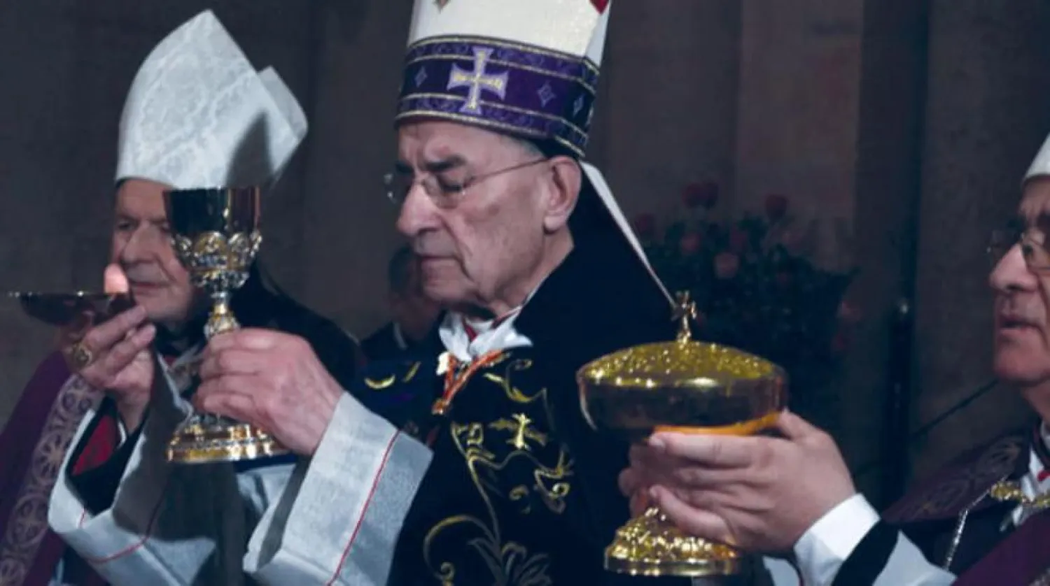 راعی کو اتوار کے اجتماع کی صدارت کرتے ہوئے دیکھا ہے (قومی ایجنسی)