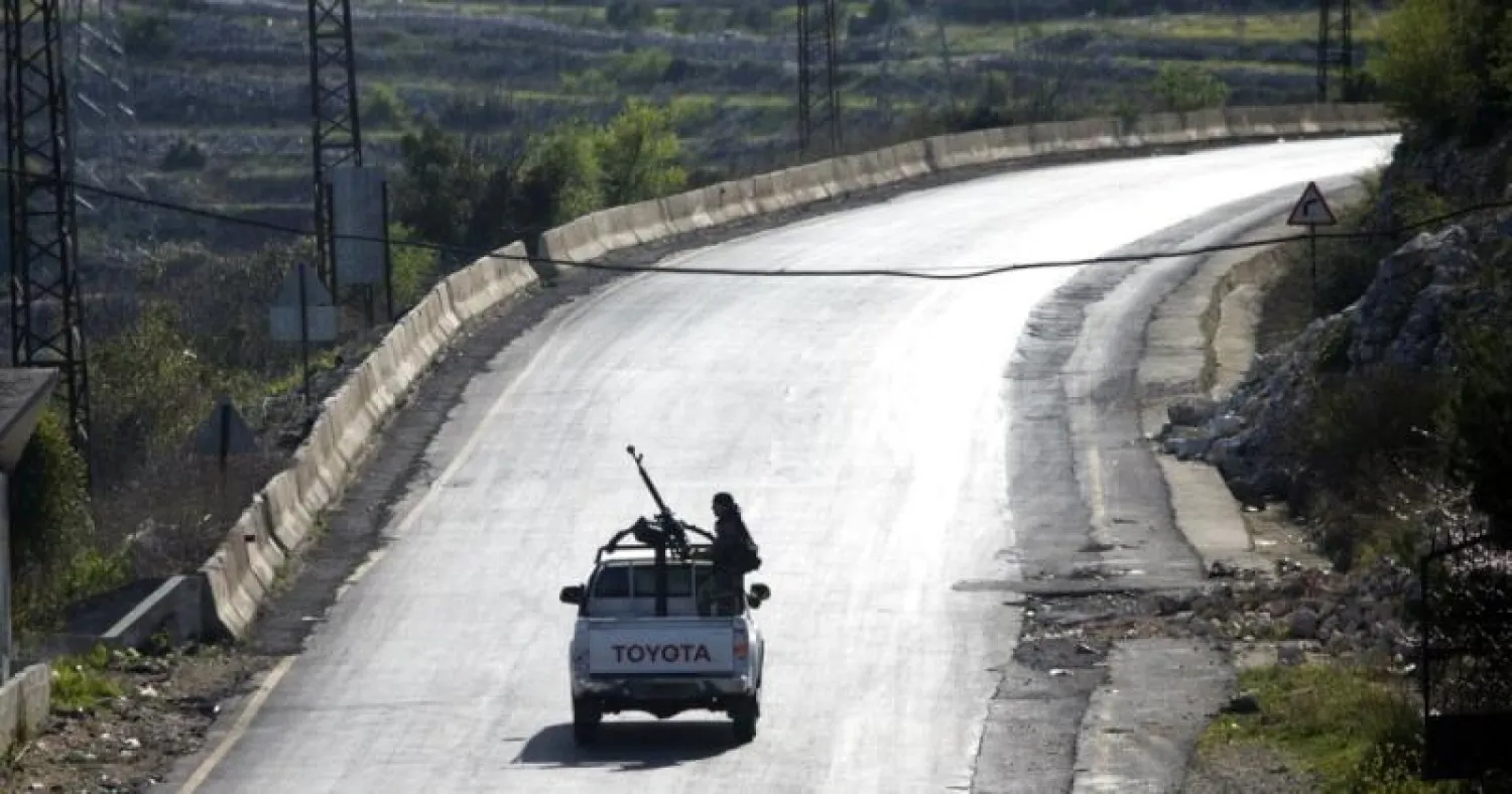 شاحنة مجهزة بمدفع رشاش ثقيل استخدمها عناصر «داعش» في سوريا سابقاً (أرشيفية)