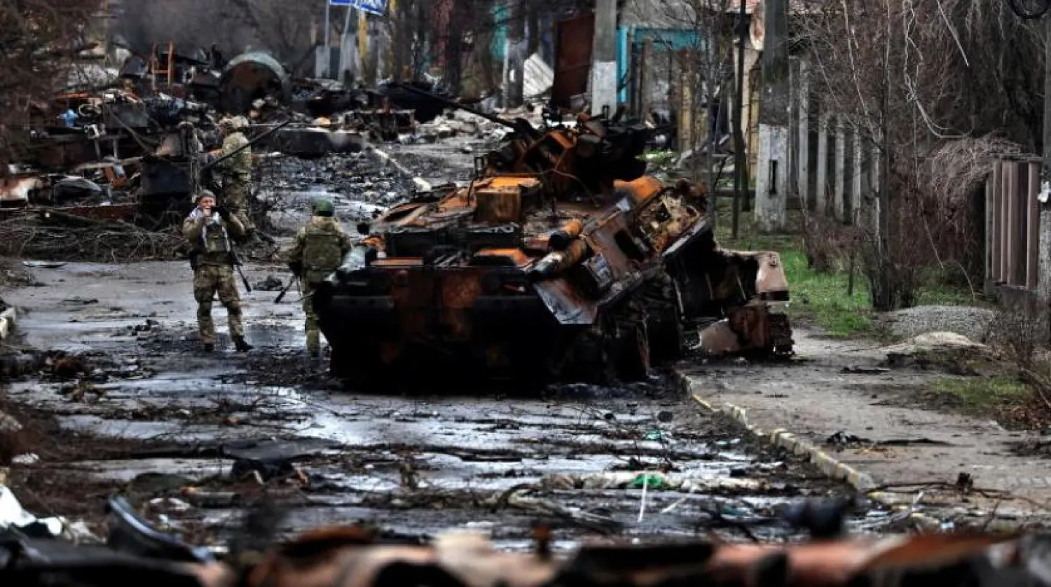 Ukrayna askerleri Buça’da Rus askeri araçlarını imha etti (Reuters)