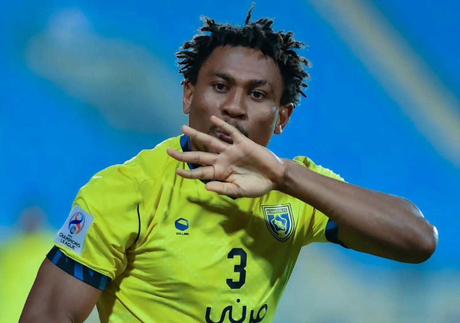 تاوامبا يحتفل بهدفه في شباك الدحيل (تصوير: بشير صالح)