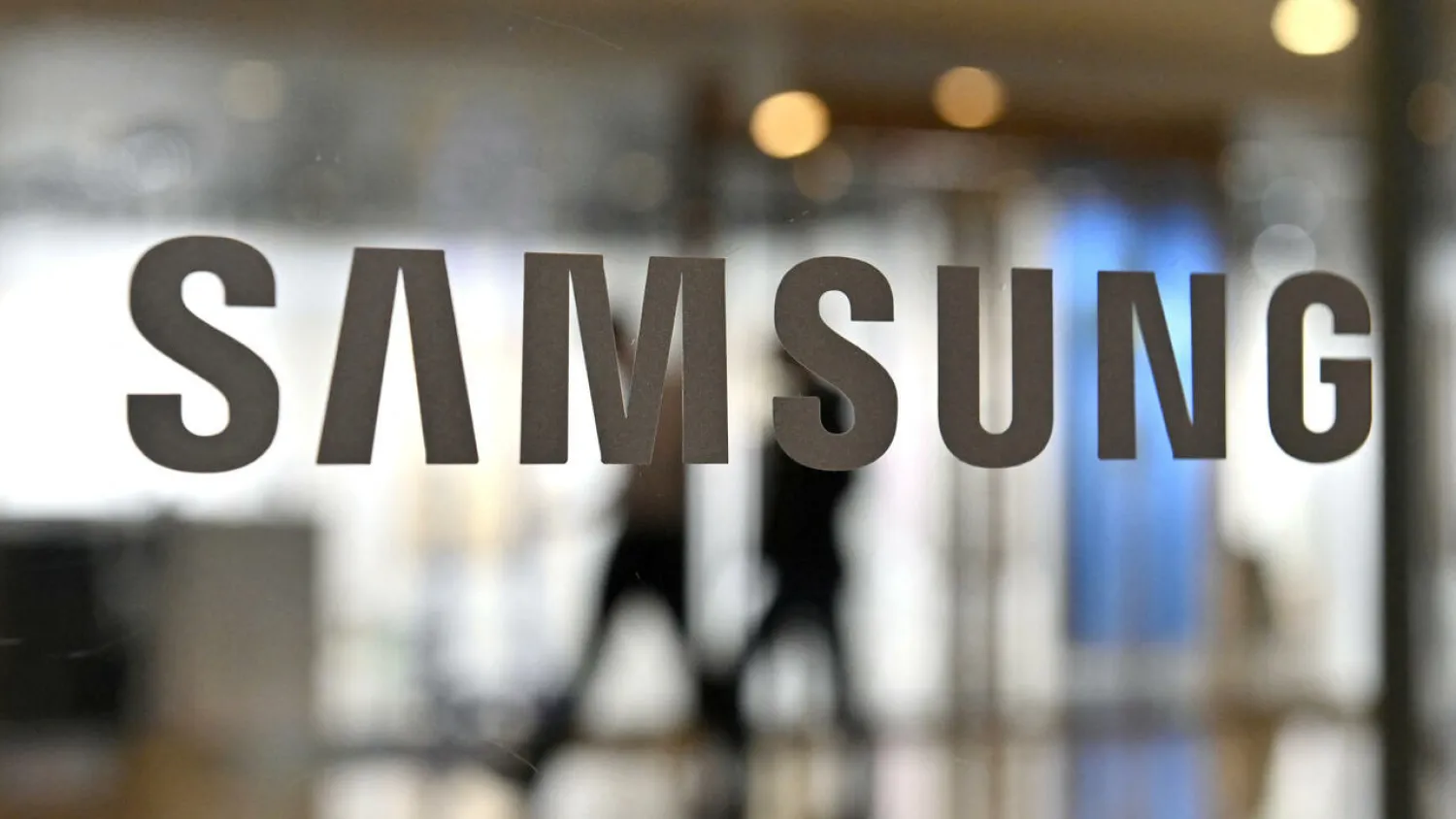 Samsung Electronics expects operating profits for the first quarter to rise 50.3 percent JUNG YEON-JE AFP
