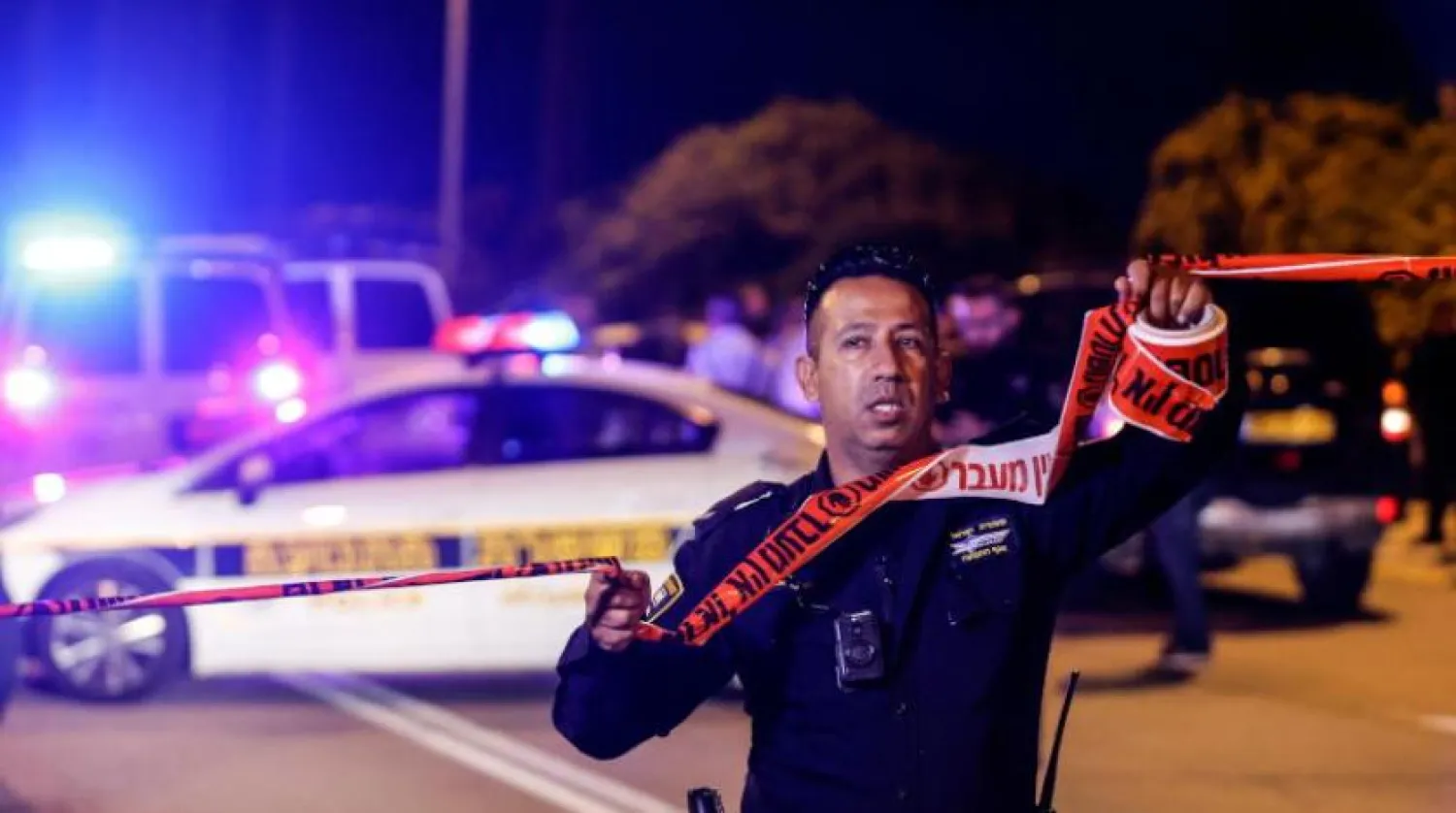 İsrail polisi, g İsrail'deki sahil kenti Aşkelon'un girişine güvenlik kordonu koydu (Reuters)