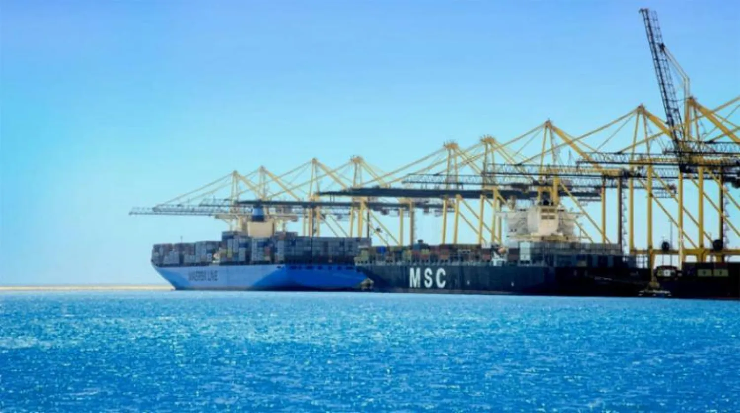 Saudi Arabia is seeking to diversify the resources of significant commodities to avoid the risks of the global supply chains crisis. (Asharq Al-Awsat) 