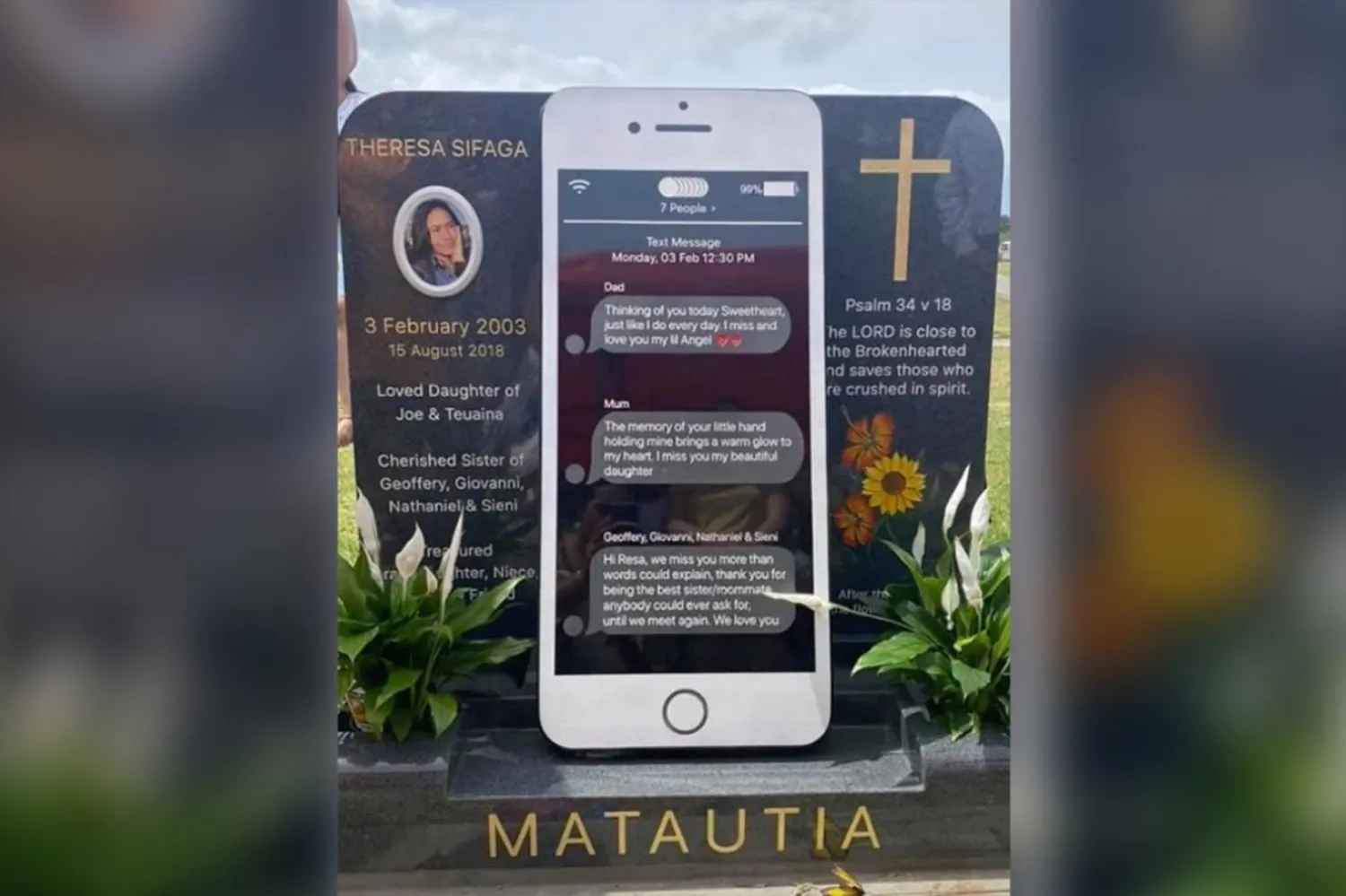 Mezar taşında WiFi sembolü ve pil yüzdesi de var (TikTok/@ssouthsides)

