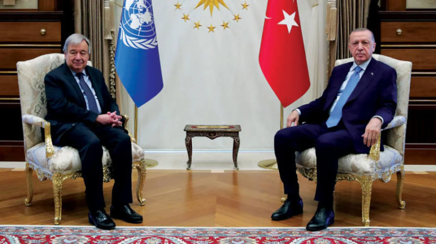 إردوغان وغوتيريش لدى اجتماعهما في أنقرة أمس (أ.ف.ب)