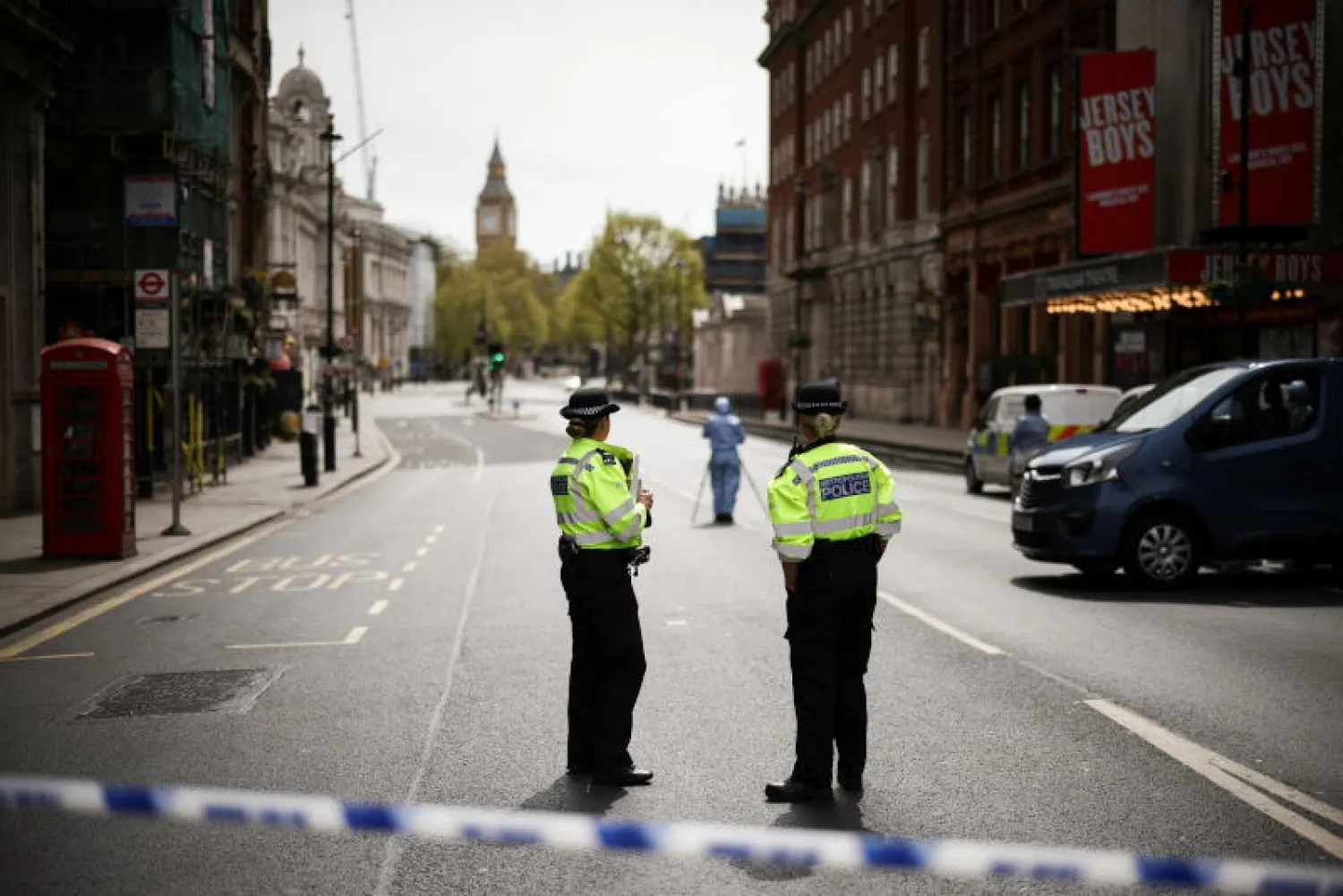 عناصر من الشرطة البريطانية في لندن (رويترز)