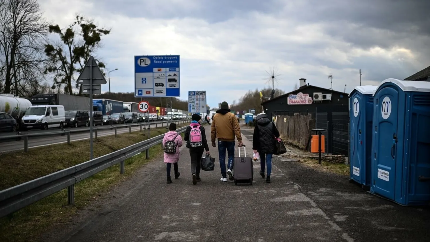 Nearly six out of 10 Ukrainian refugees -- 2,944,164 so far -- have crossed into Poland Christophe ARCHAMBAULT AFP
