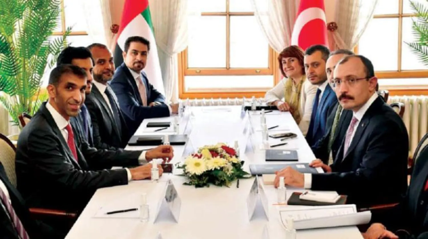 The UAE delegation and Turkish officials meet in Istanbul on Wednesday, April 27, 2022. (Asharq Al-Awsat) 