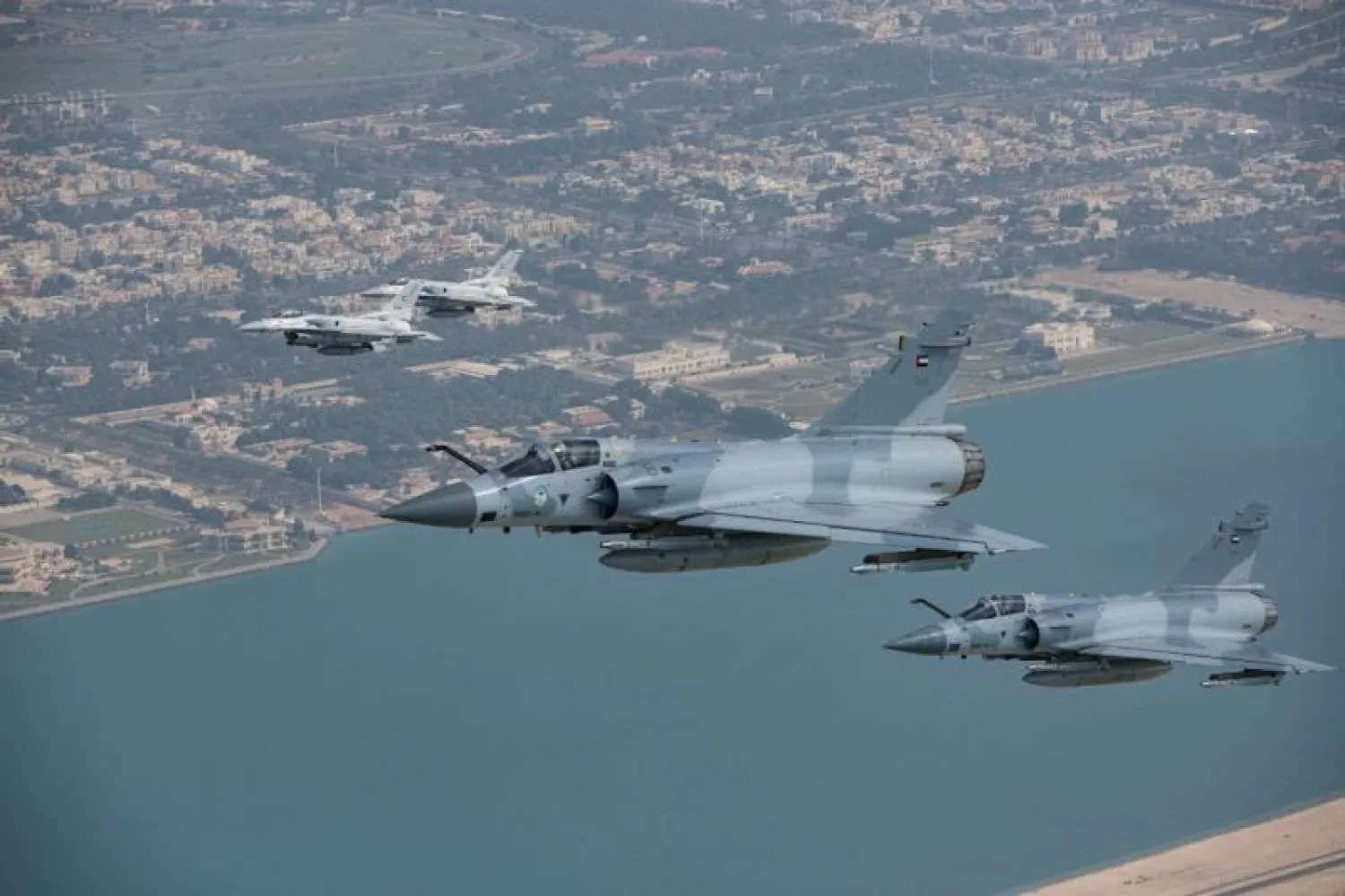 القوات المسلحة الإماراتية أظهرت جهوزية تامة في تعاملها مع التهديدات الأمنية الأخيرة (وام)