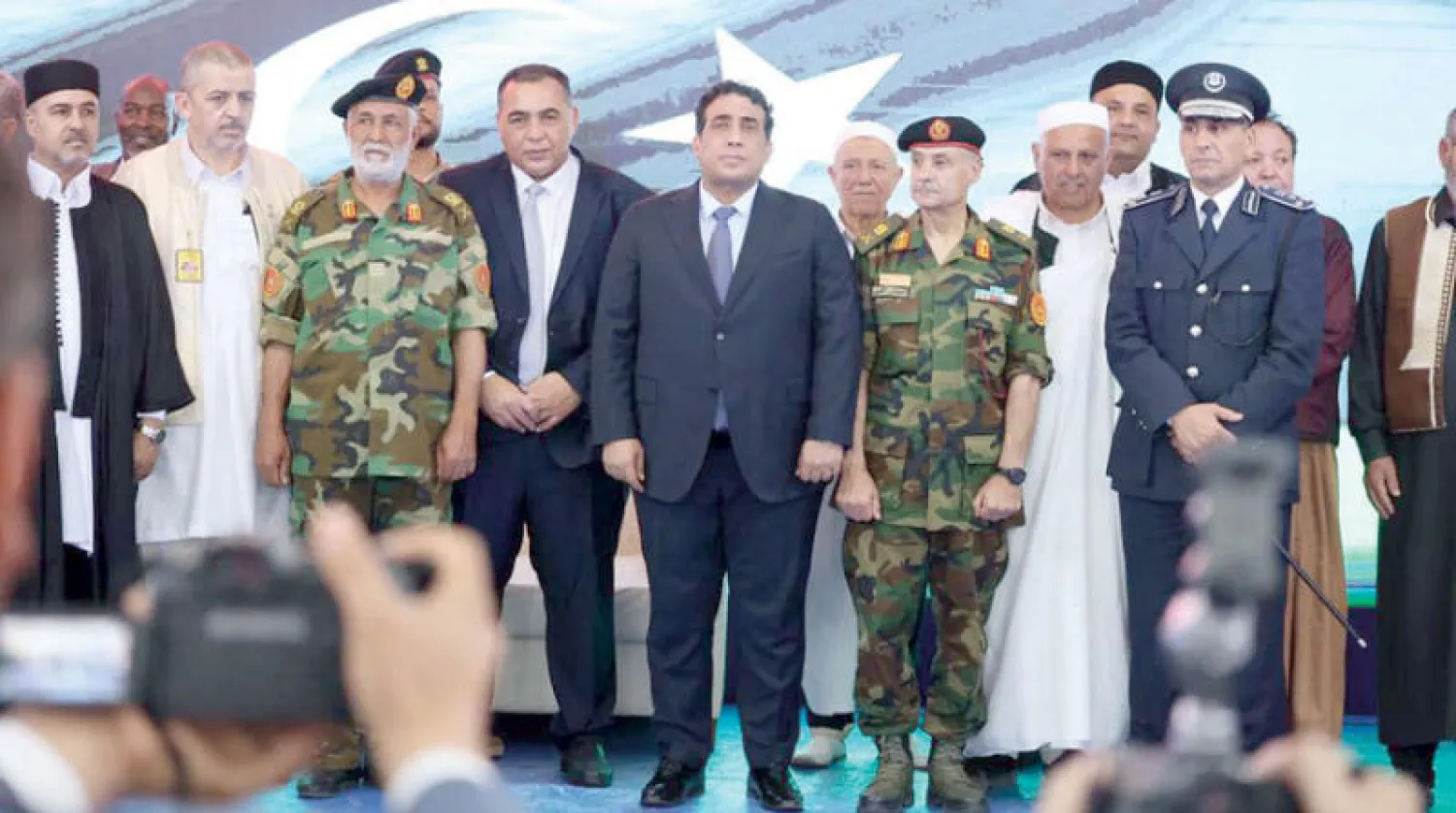 محمد المنفي خلال زيارته مدينة مصراتة بالغرب الليبي أمس (المجلس الرئاسي)