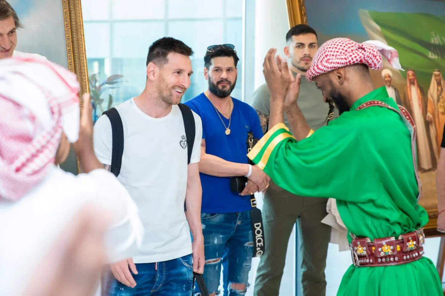Messi is welcomed in Saudi Arabia. (Minister of Tourism via Twitter)