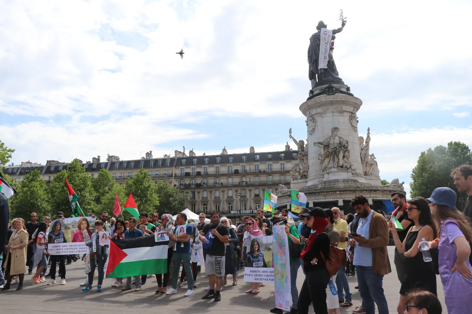 Nekbe'nin 74. yılı dolayısıyla Paris'te de gösteri düzenlendi (AA)