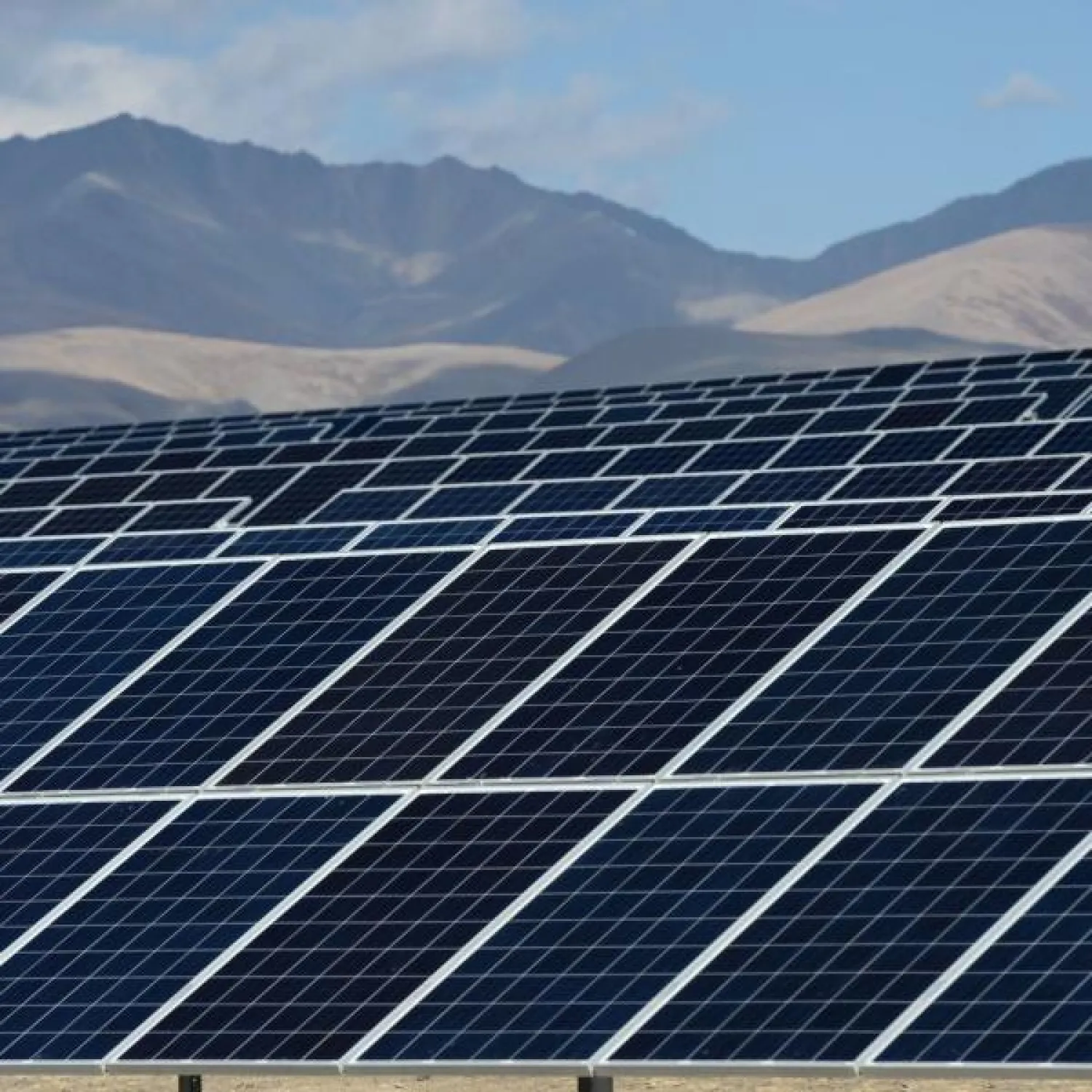 ارتفاع إنتاج الصين من كهرباء الطاقة الشمسية 9. 24 %