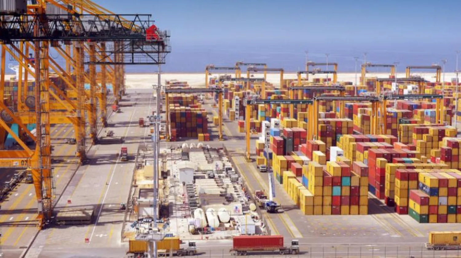 Suudi limanlarındaki gemi sayısı Nisan ayında bin 129’a yükseldi (Şarku’l Avsat)