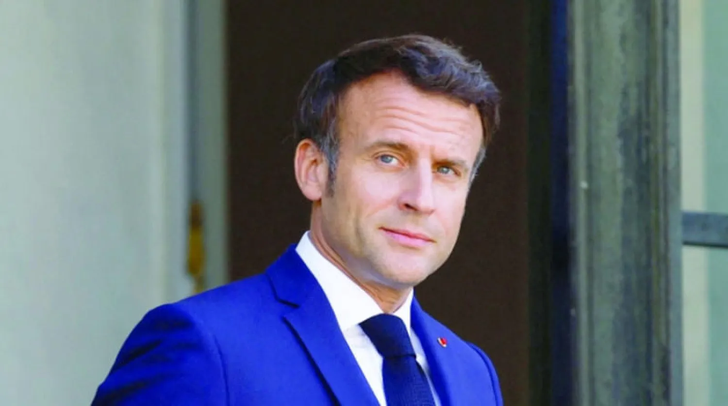 أكد الرئيس الفرنسي إيمانويل ماكرون أن انضمام كييف ربما يستغرق سنوات أو عقوداً ما أغضب الرئيس الأوكراني (رويترز)