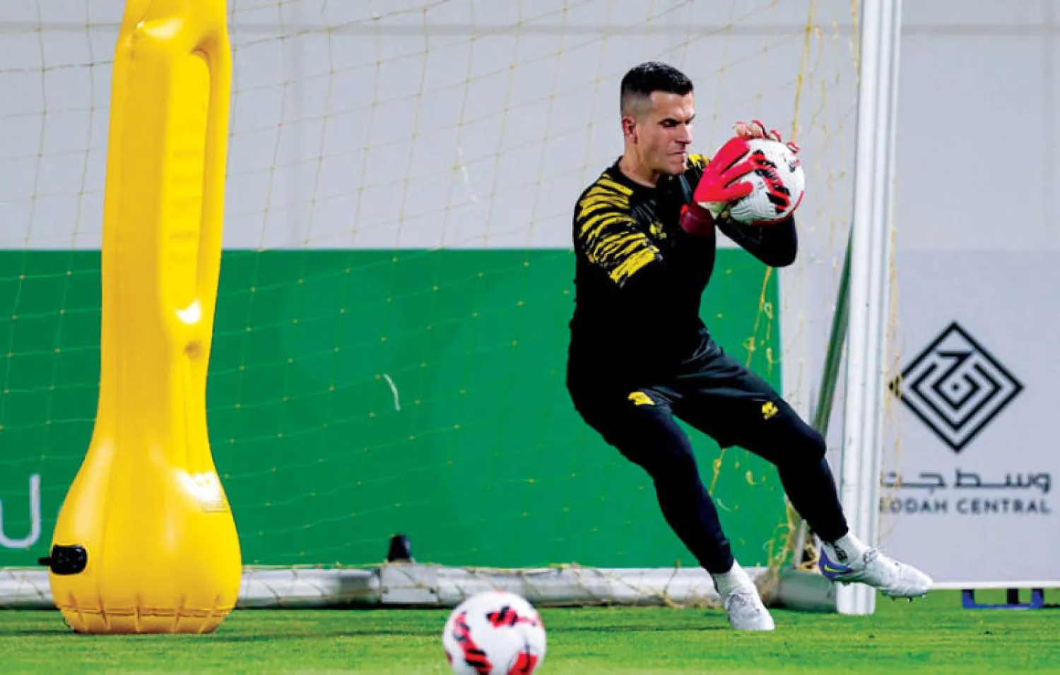 غروهي خلال تدريبات الاتحاد الأخيرة (الشرق الأوسط)