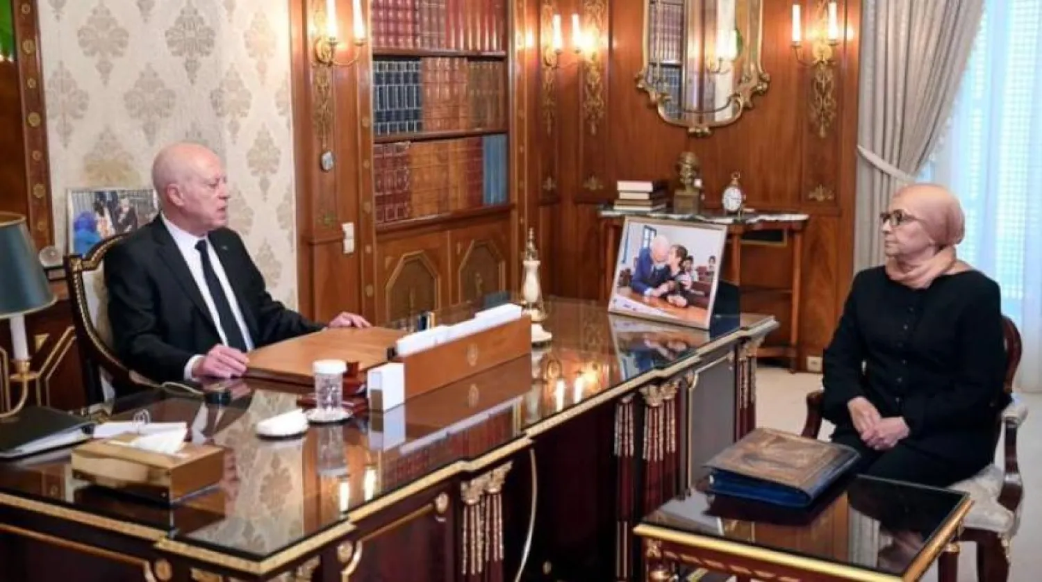 President Kais Saied meets with Justice Minister Leïla Jaffel. Photo: Tunisian Presidency