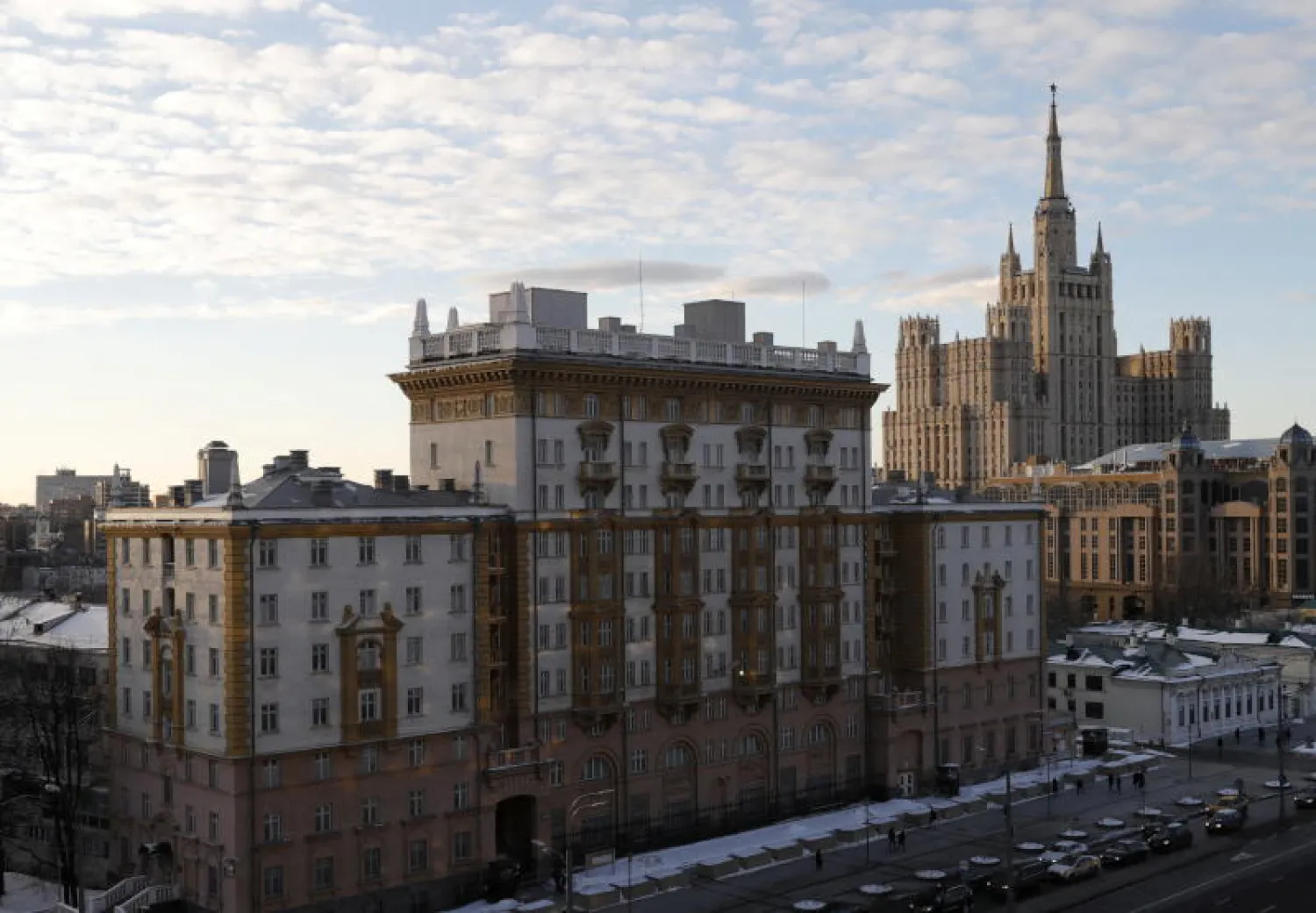 سفارة الولايات المتحدة في موسكو (رويترز)