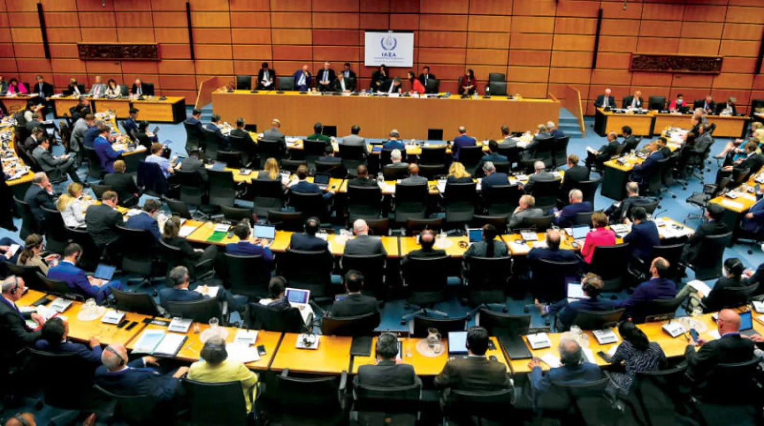 صورة نشرتها الوكالة الدولية أثناء كلمة غروسي في افتتاح الاجتماع الفصلي لمجلس المحافظين في فيينا أمس