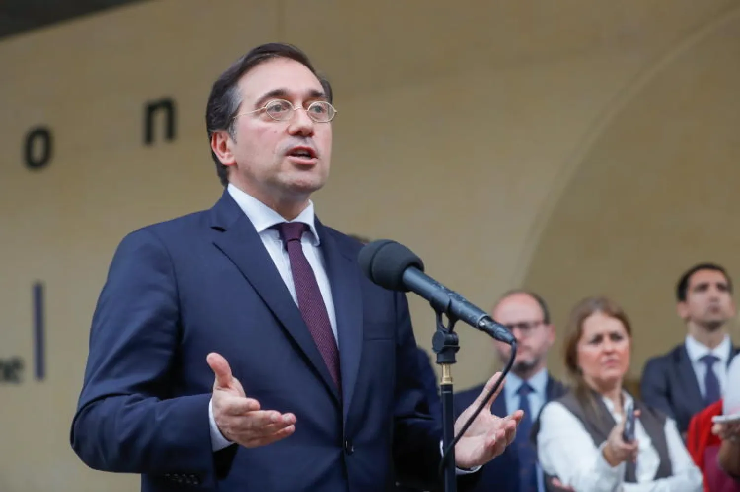 وزير الخارجية الإسباني خوسيه مانويل ألباريس (إ.ب.أ)