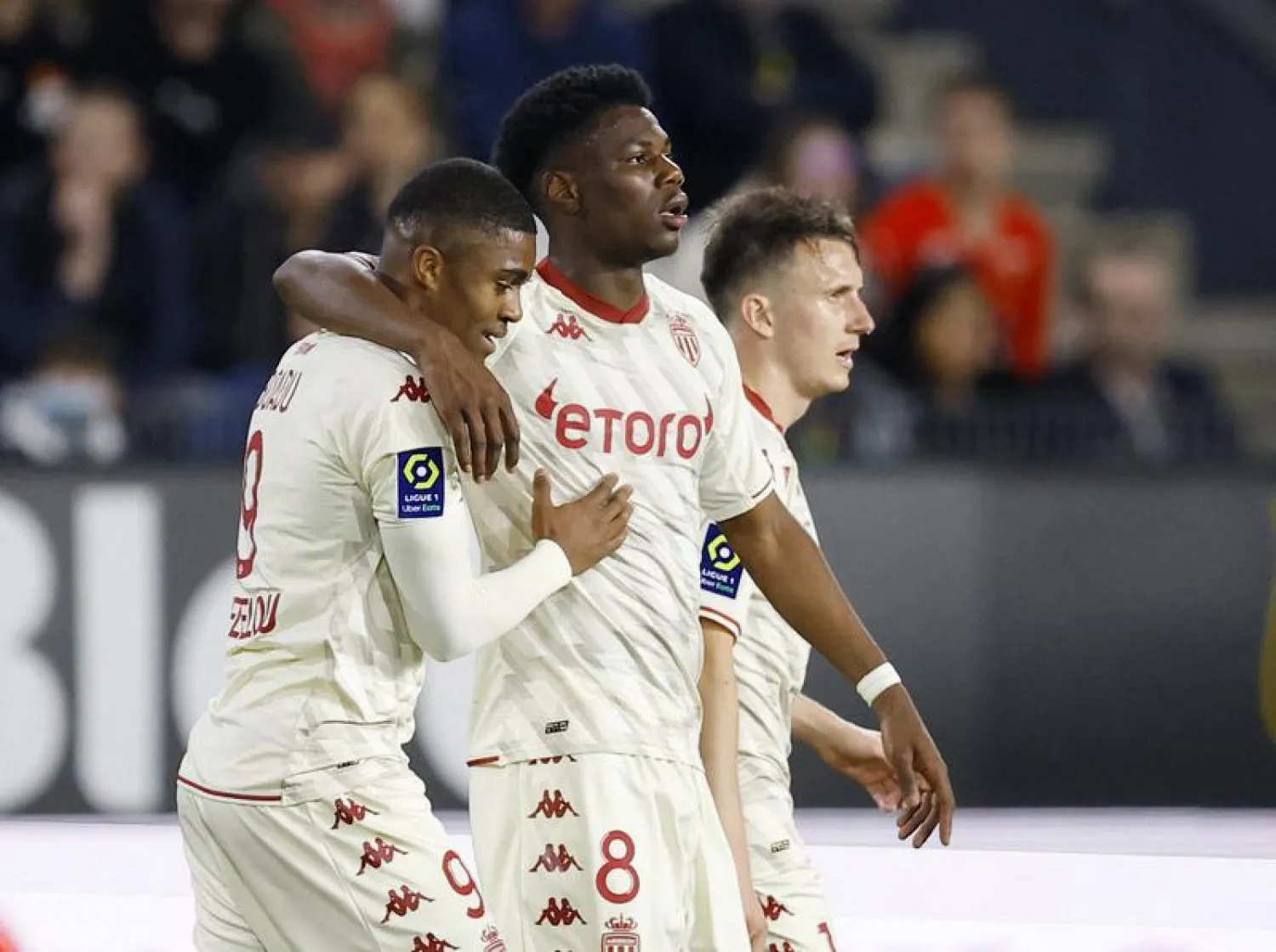 Aurélien Tchouaméni Viên Ngọc Quý Giữa Sân Monaco