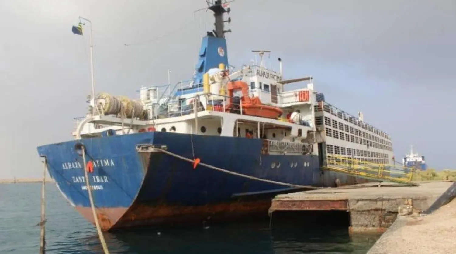 Sevakin Limanı’ndaki bir gemi (SUNA-Arşiv